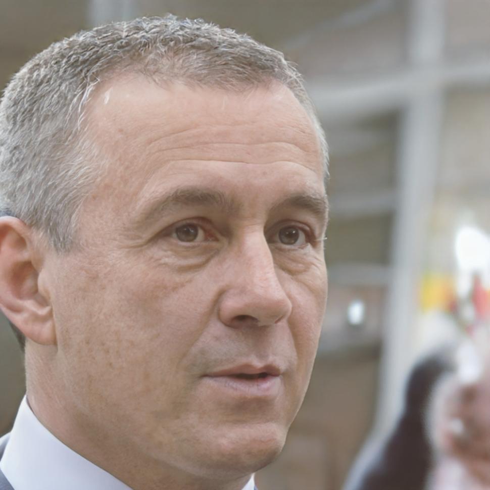 Senior virtualization expert and webinar host